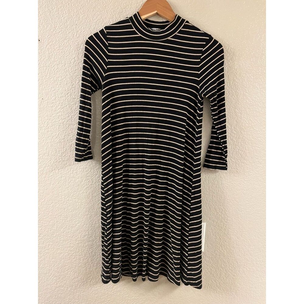 Sweet Claire Ribbed Black Tan Striped 3/4 Sleeve Mock Neck Swing Dress Small